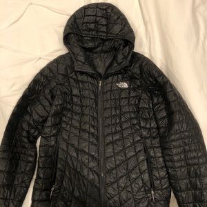 Women’s North Face Puffer Jacket